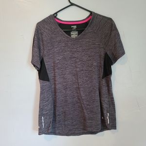Athletic shirt with mesh back